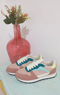 Deportiva Urban pastel