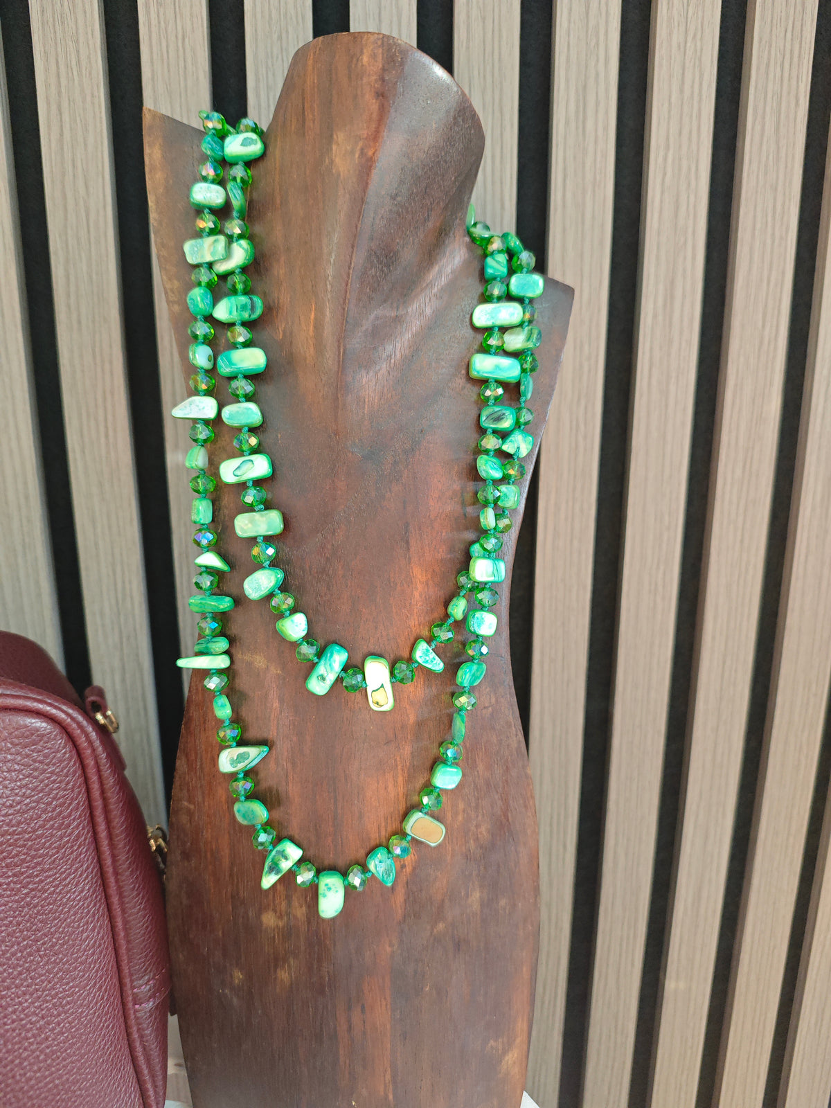 Collar casi hermanas