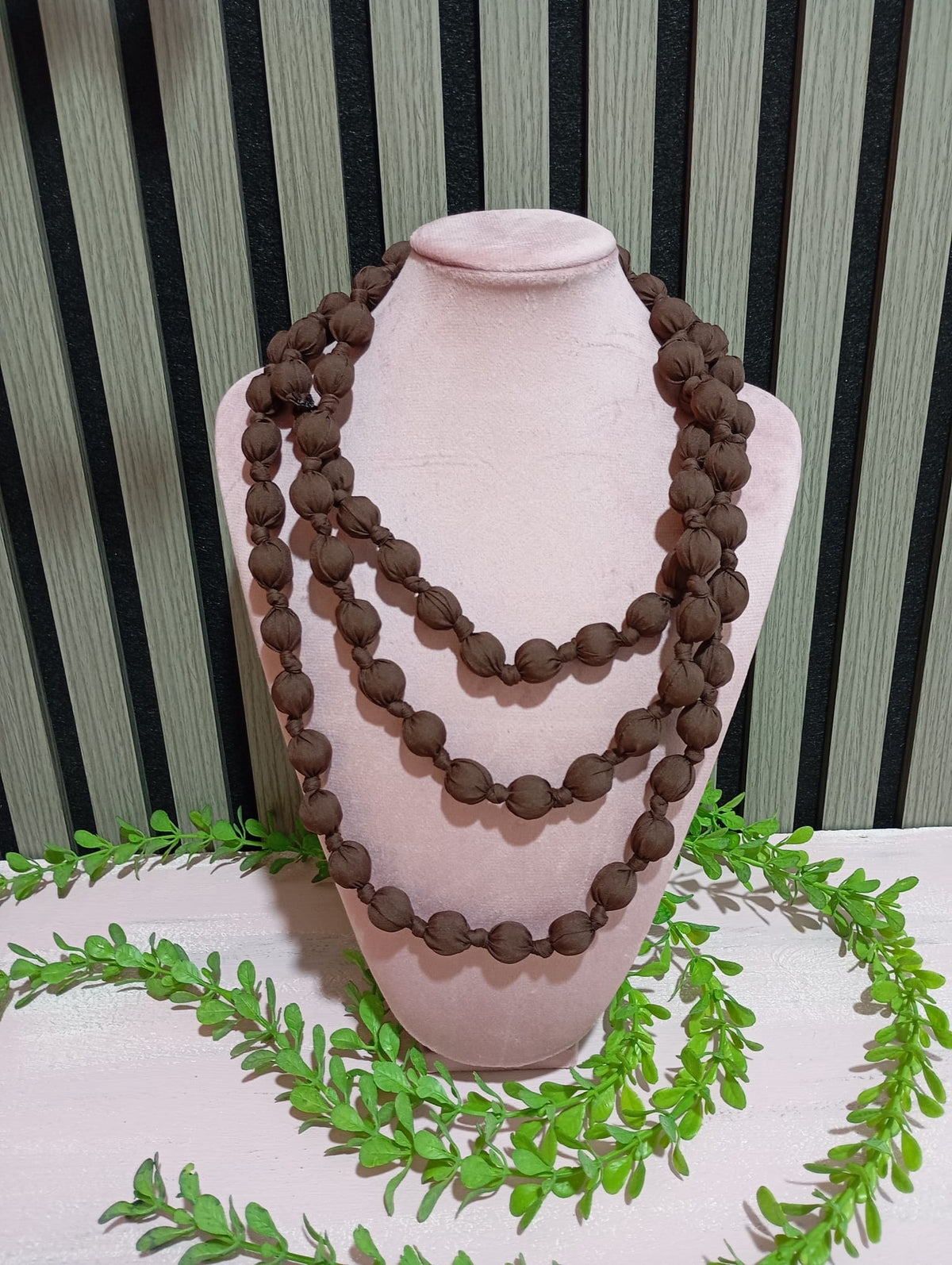 Collar Saray