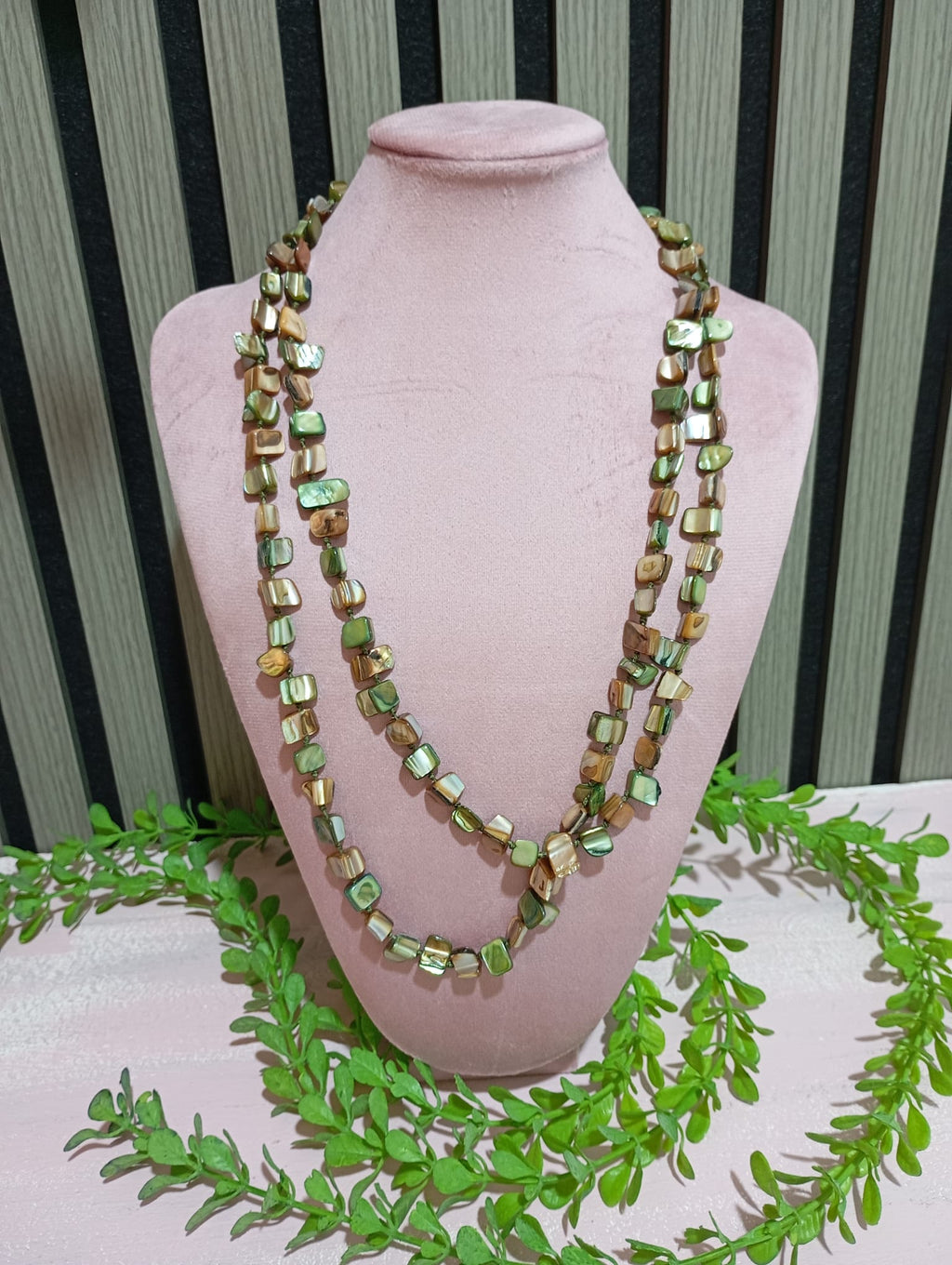 Collar casi hermanas
