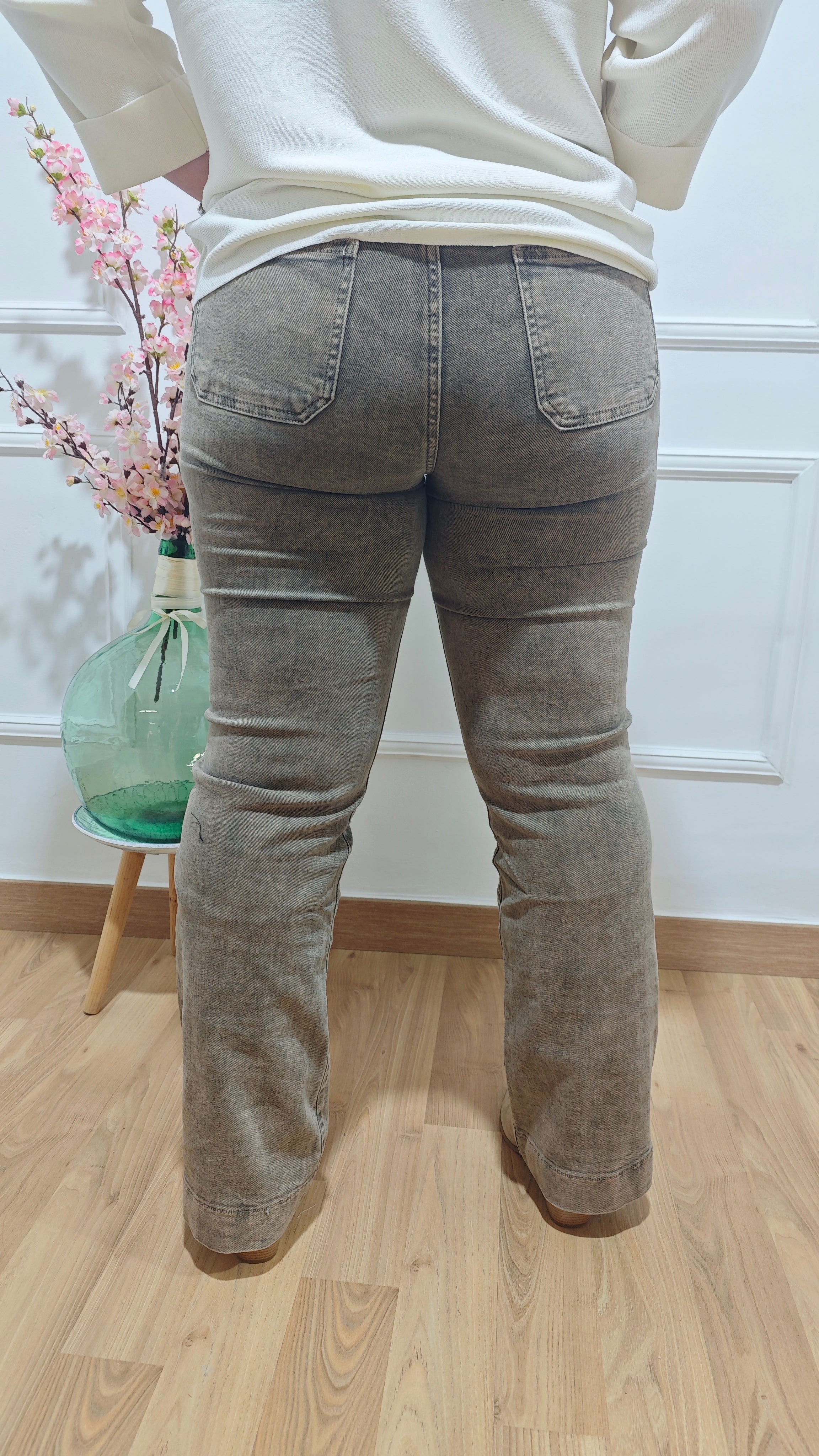Jeans Desgastado Marrón