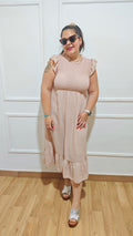 Vestido nido abeja maquillaje