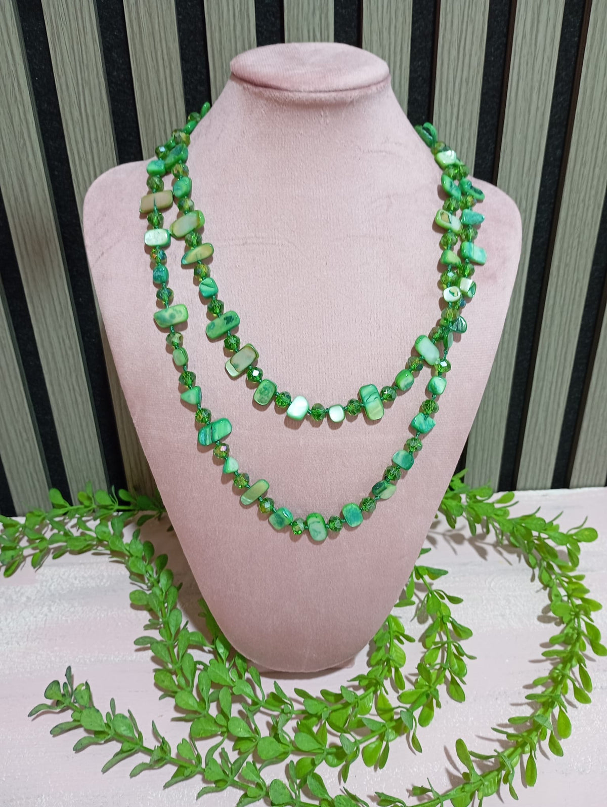 Collar casi hermanas
