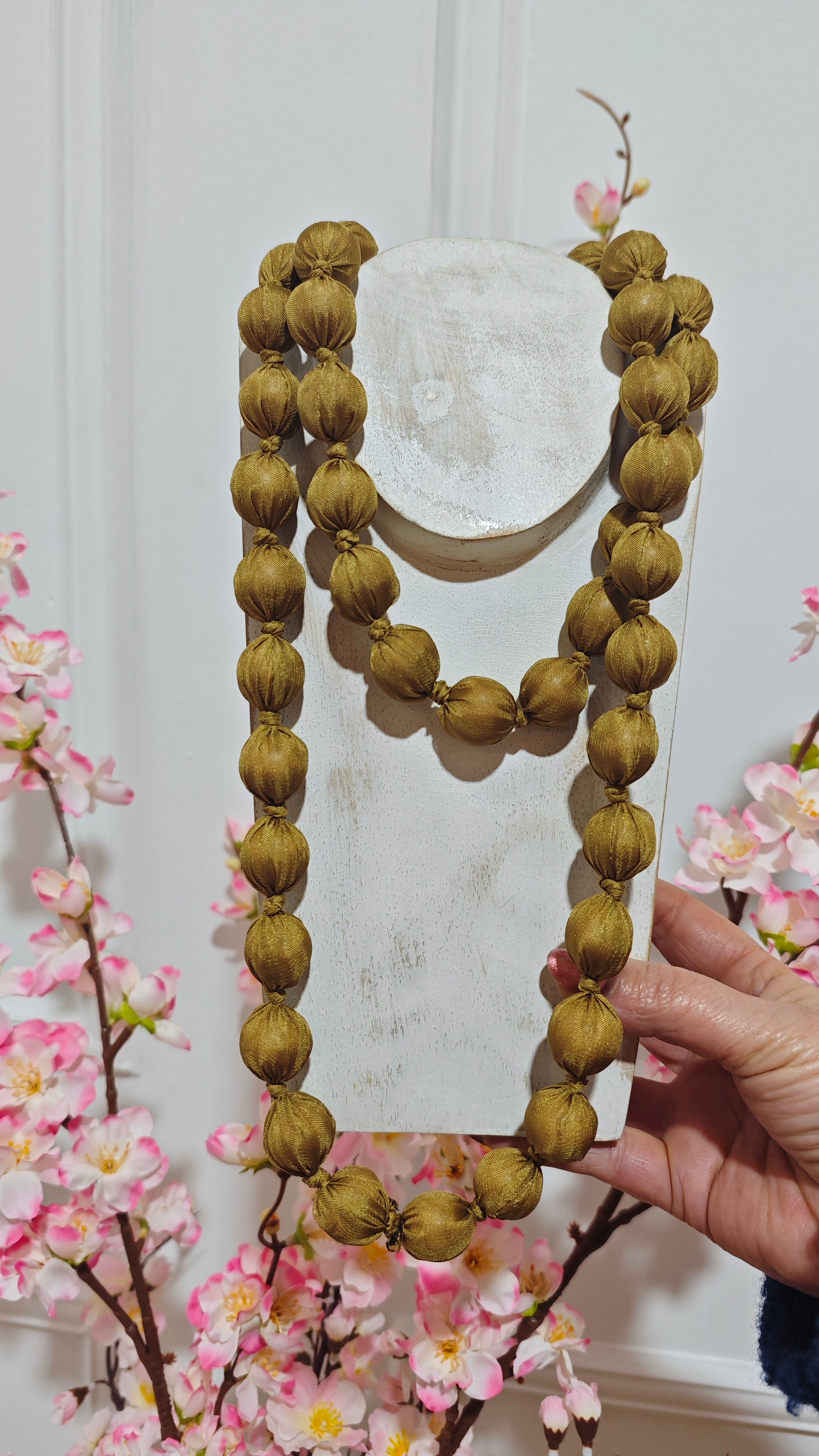 Collar saray bola grande
