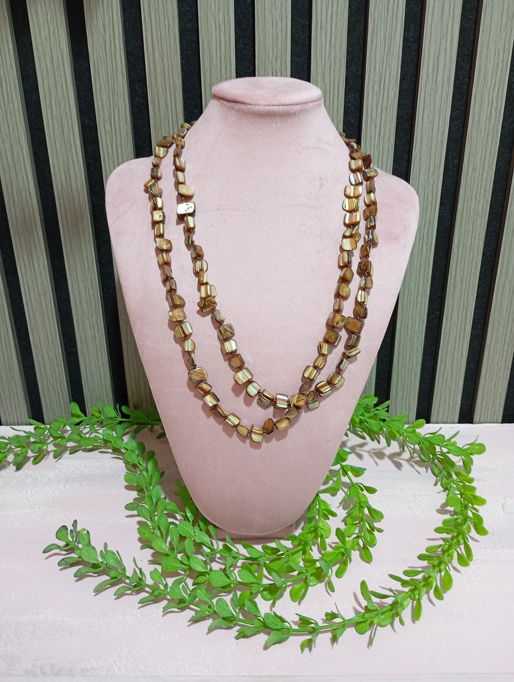 Collar casi hermanas