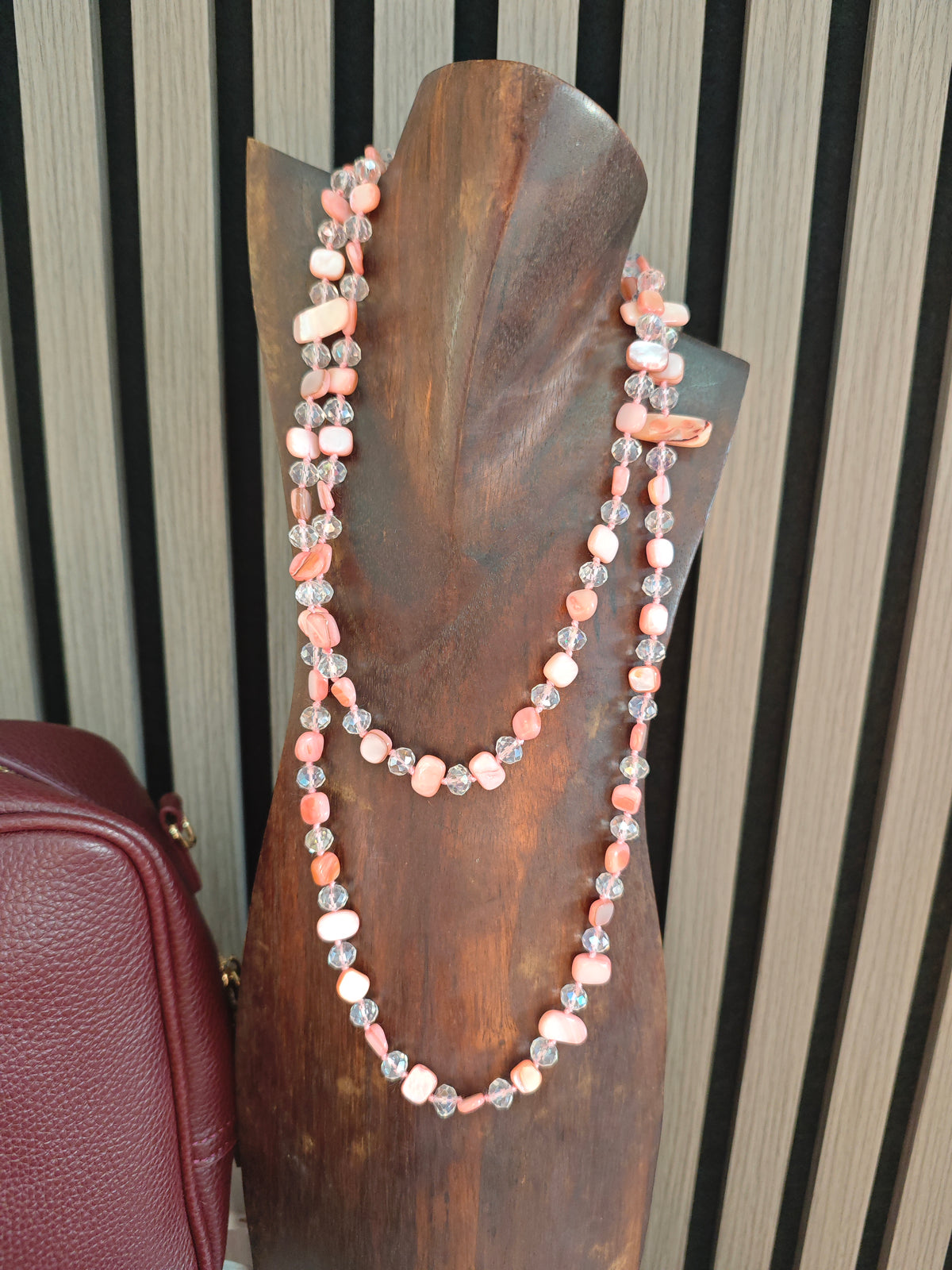 Collar casi hermanas