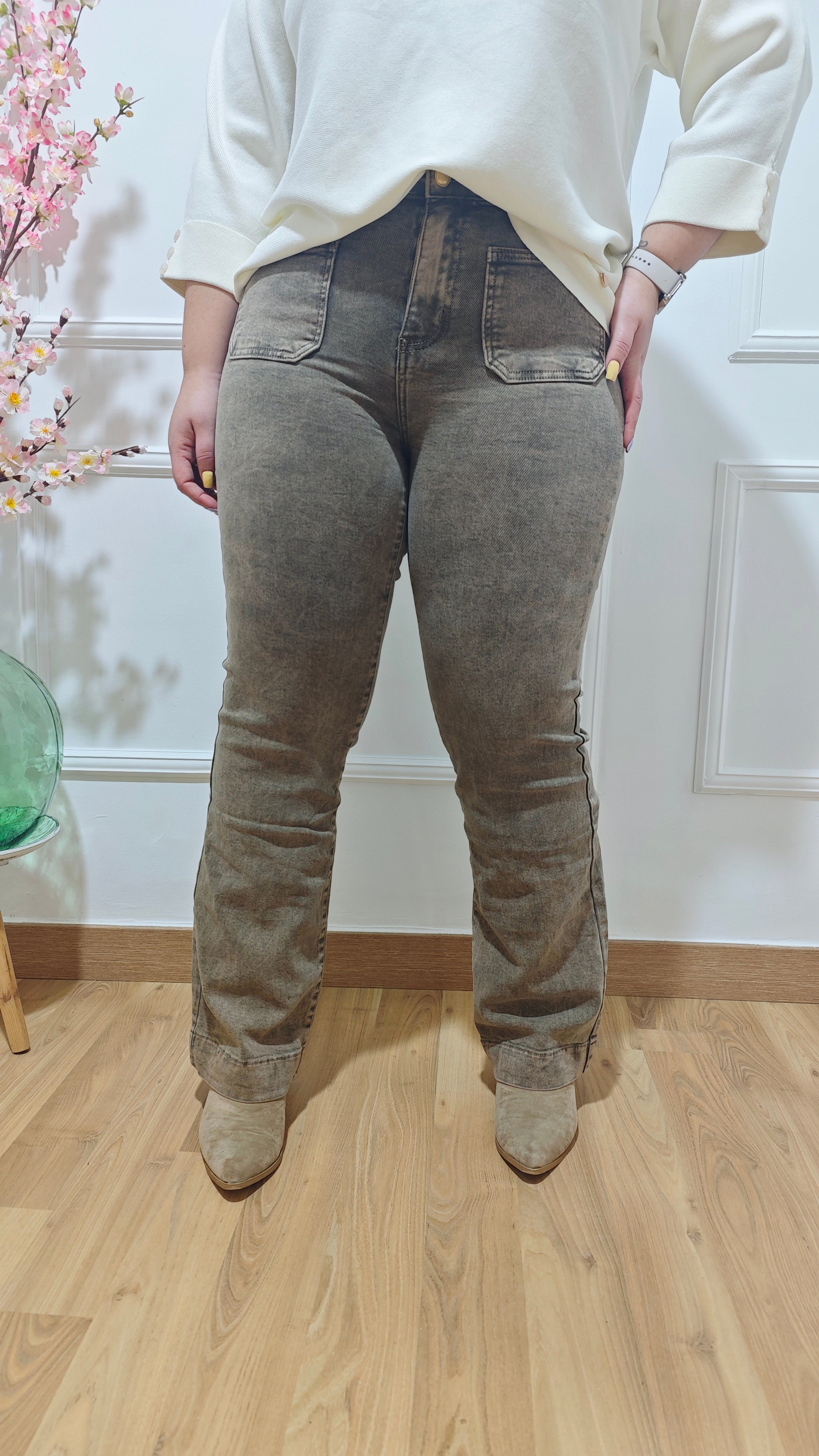 Jeans Desgastado Marrón