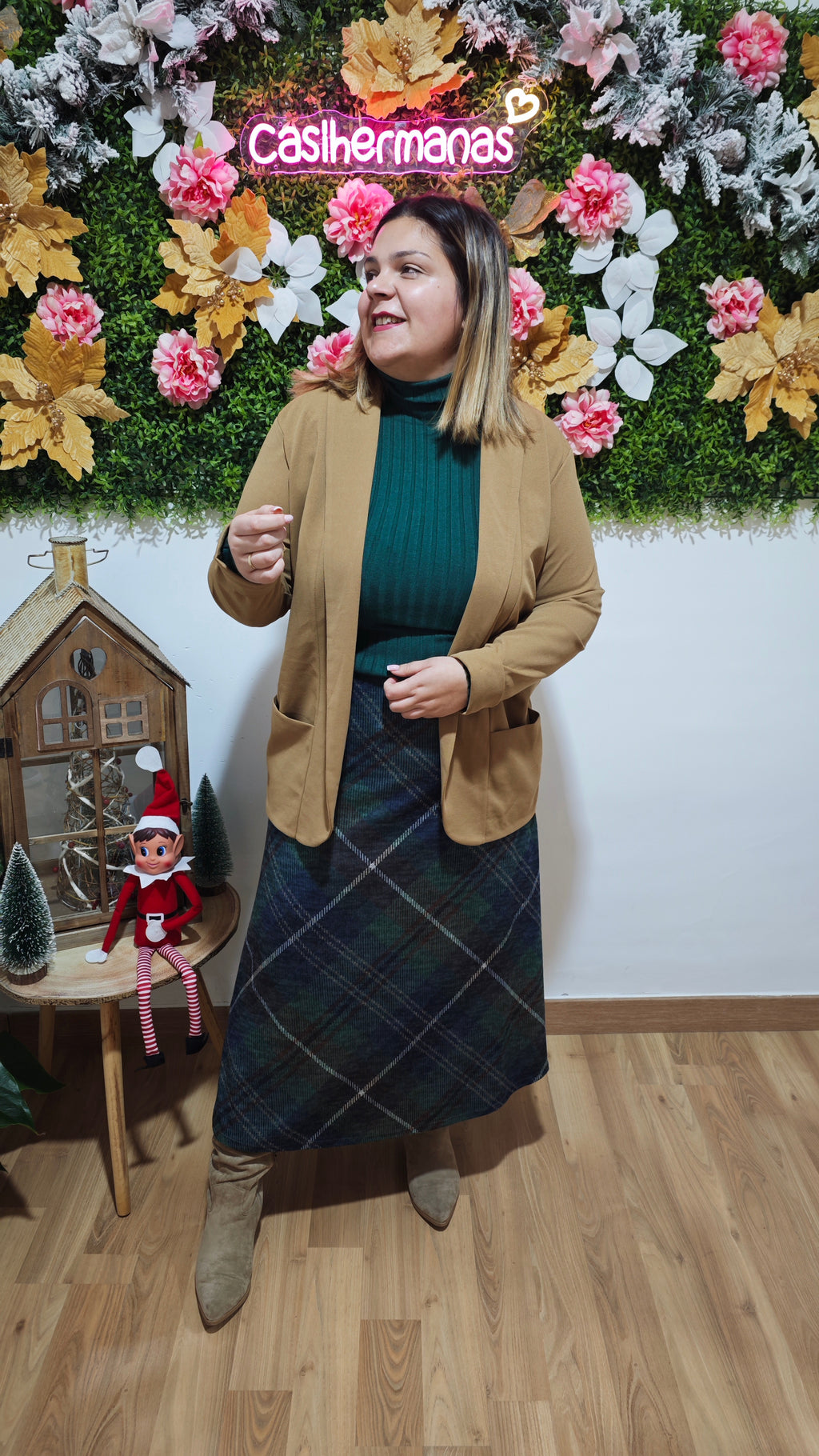 Blazer cor de camel com bolsos